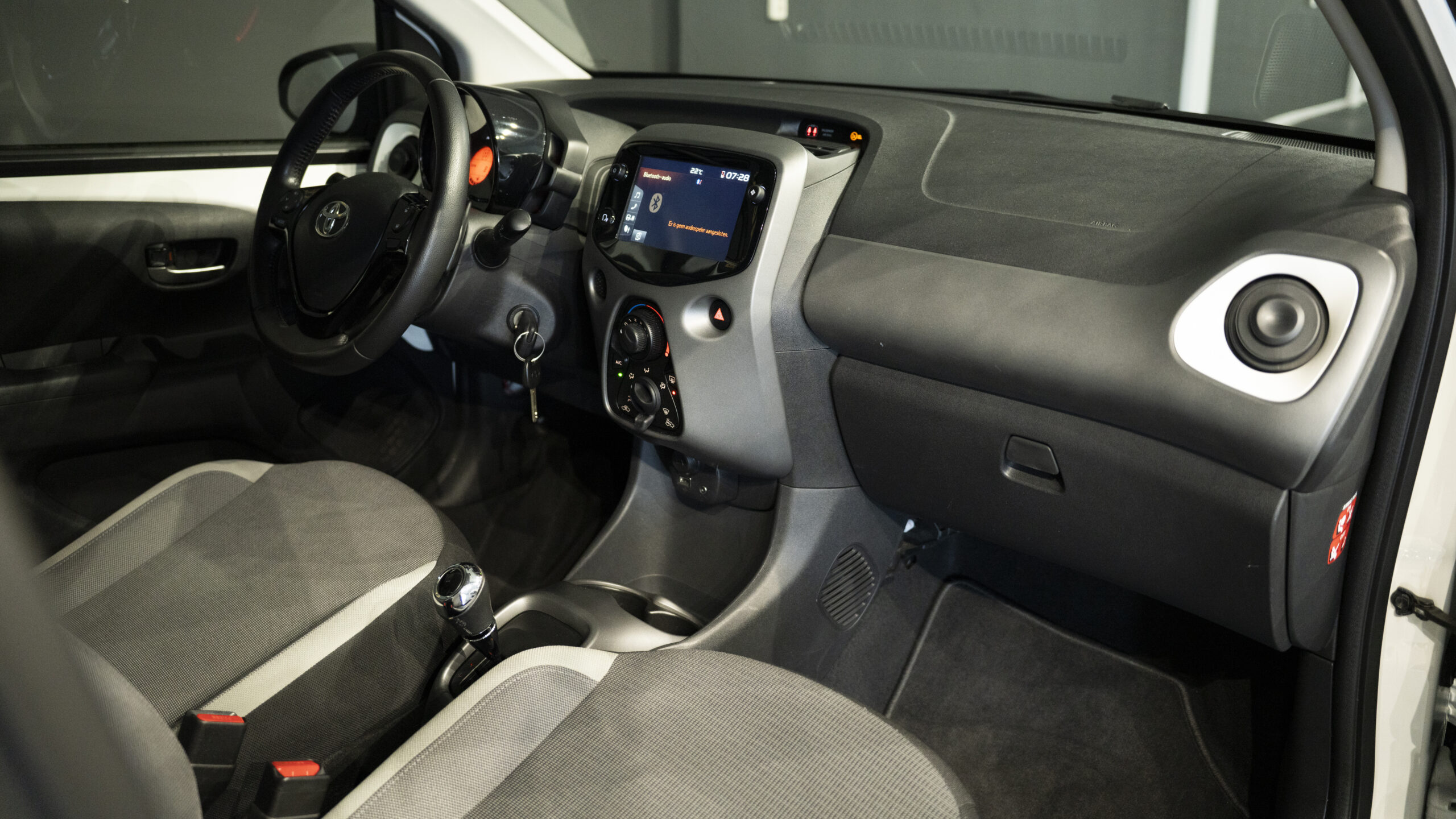 Toyota Aygo 1.0 VVT-i x-play/Camera/Carplay/1eEig/Airco