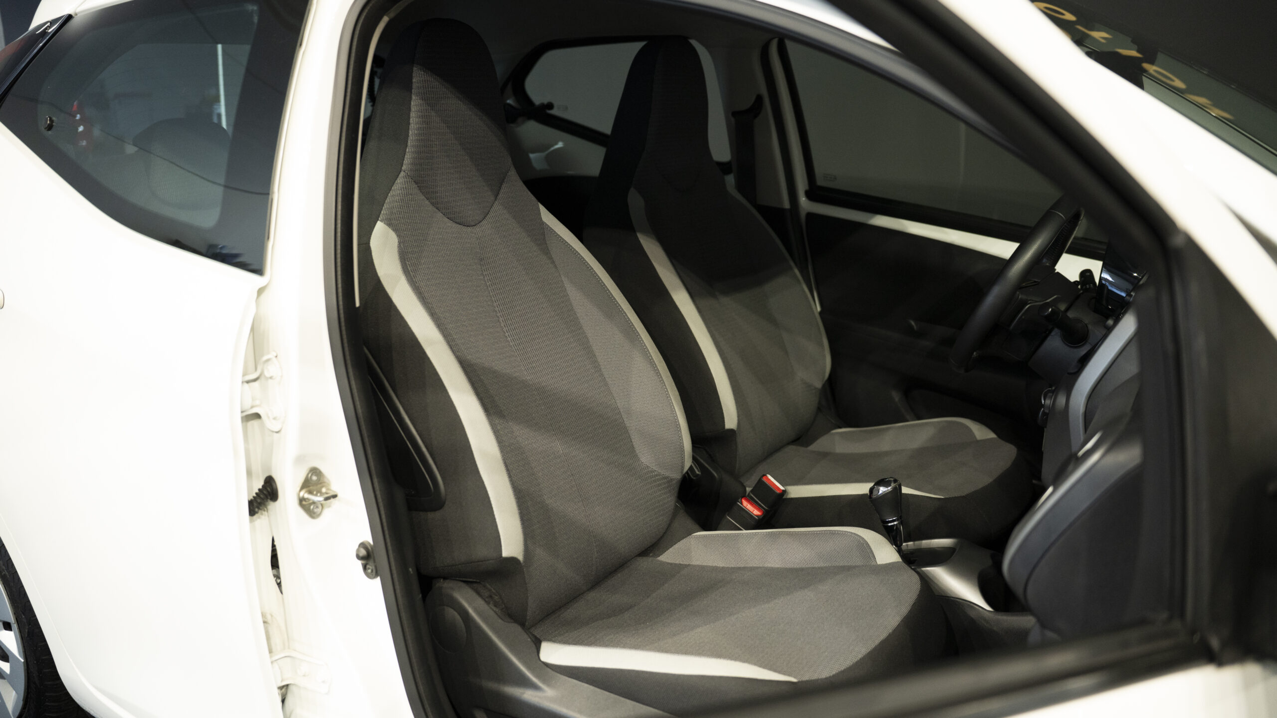 Toyota Aygo 1.0 VVT-i x-play/Camera/Carplay/1eEig/Airco